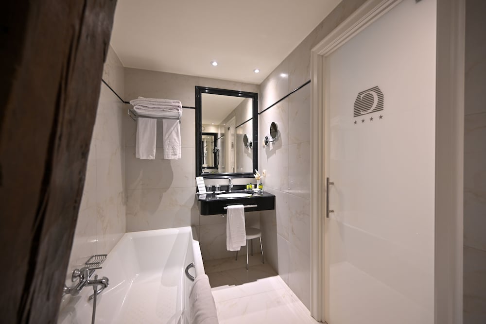 Grand Hotel Casselbergh Bruges — Hotel rooms in Bruges, Flanders