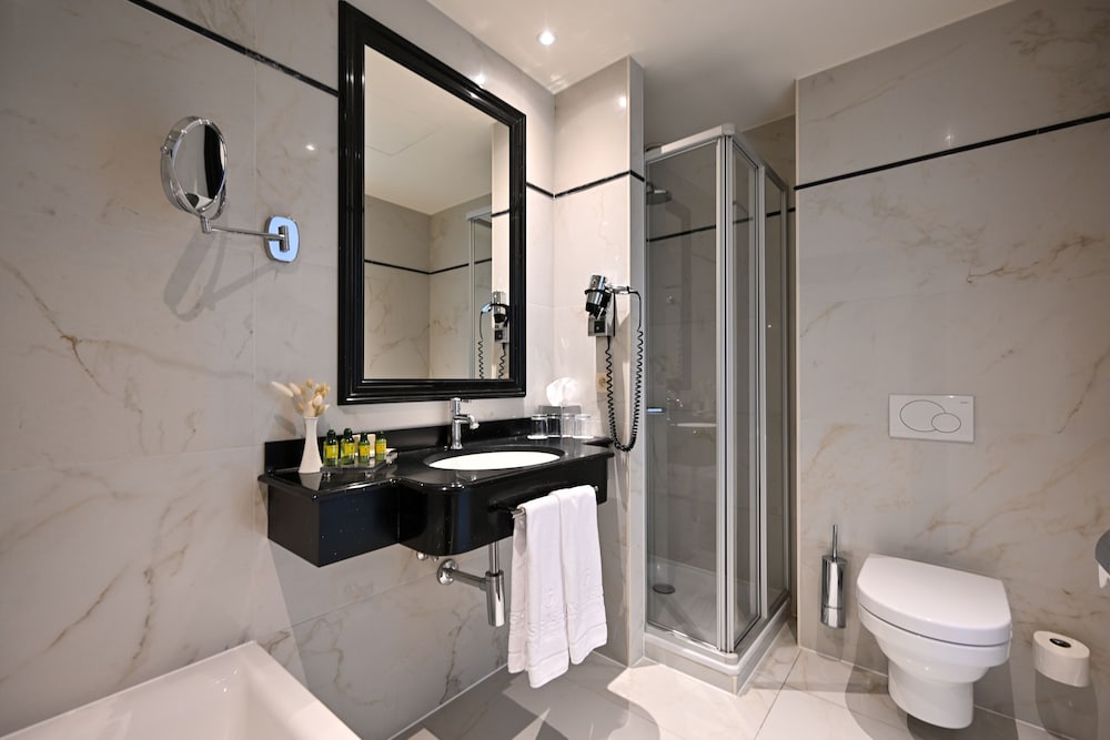 Grand Hotel Casselbergh Bruges — Hotel rooms in Bruges, Flanders