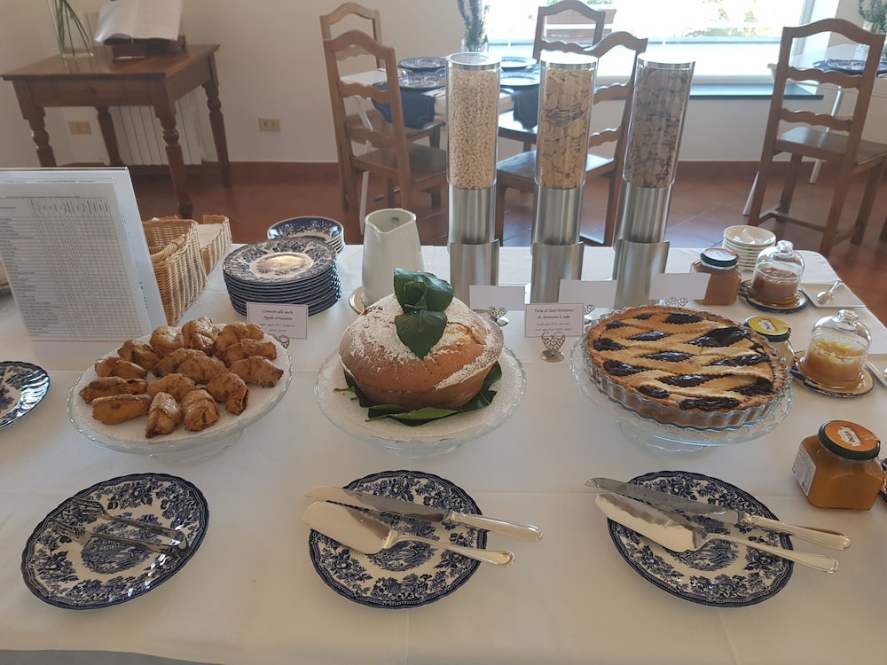 Villa Oriana Relais — Restaurant & bars in Sorrento, Campania