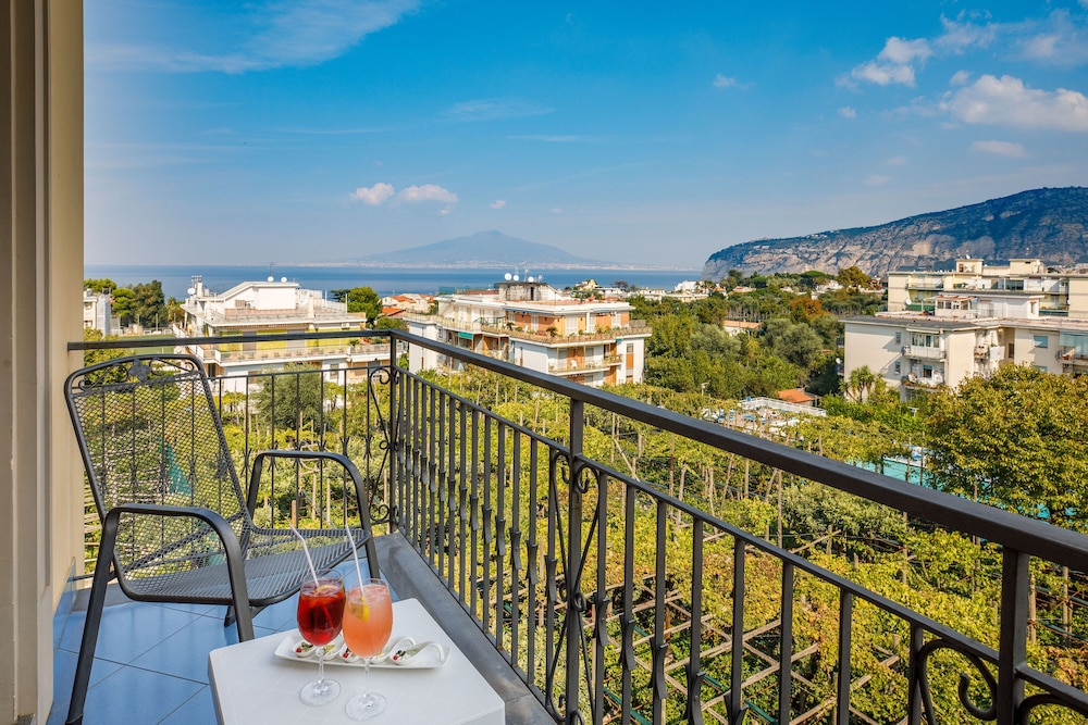 Hotel Zi Teresa — Attractions in the area in Sorrento, Campania