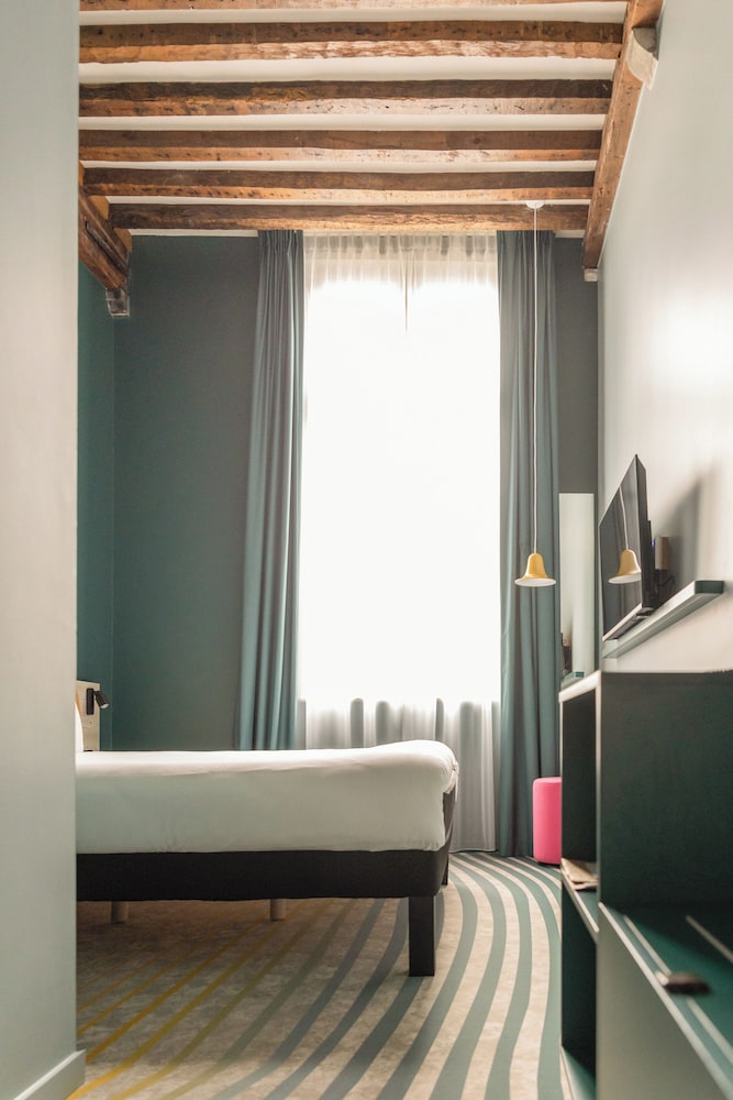 ibis Styles Brugge Centrum — Hotel rooms in Bruges, Flanders