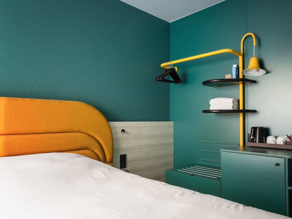 ibis Styles Brugge Centrum — Hotel rooms in Bruges, Flanders