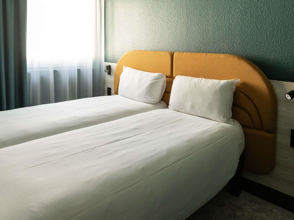 ibis Styles Brugge Centrum — Hotel rooms in Bruges, Flanders
