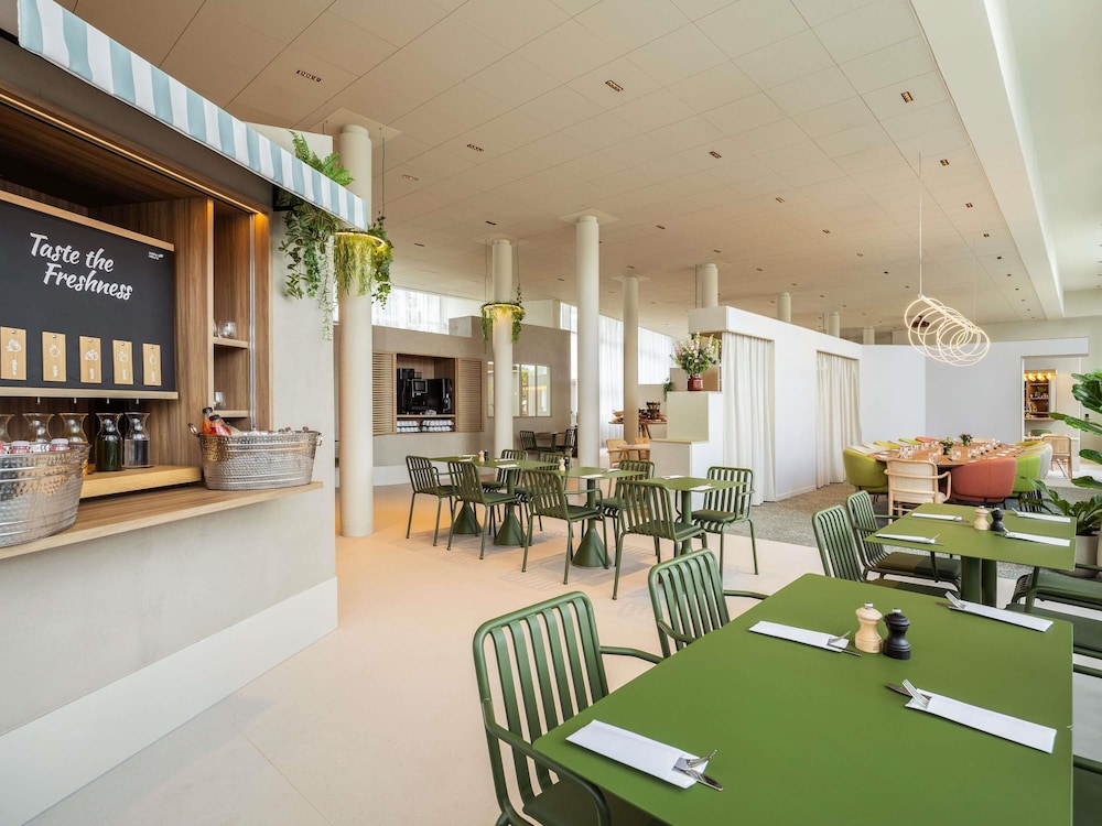 ibis Styles Brugge Centrum — Restaurant & bars in Bruges, Flanders