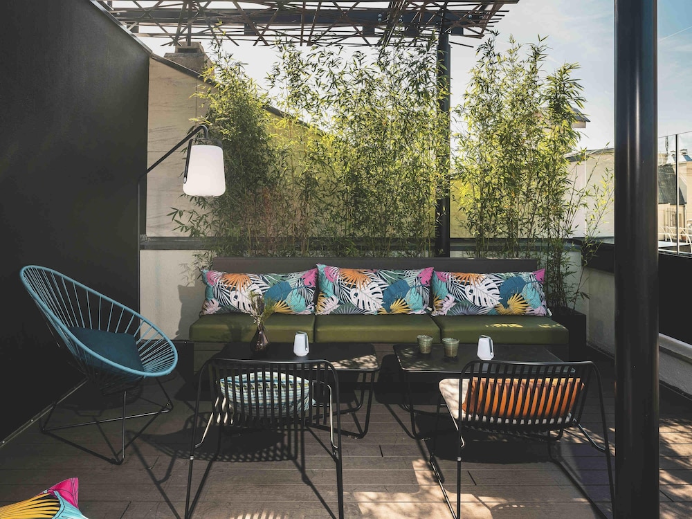 Novotel Paris Vaugirard Montparnasse — Restaurant & bars in Paris, Ile-de-France
