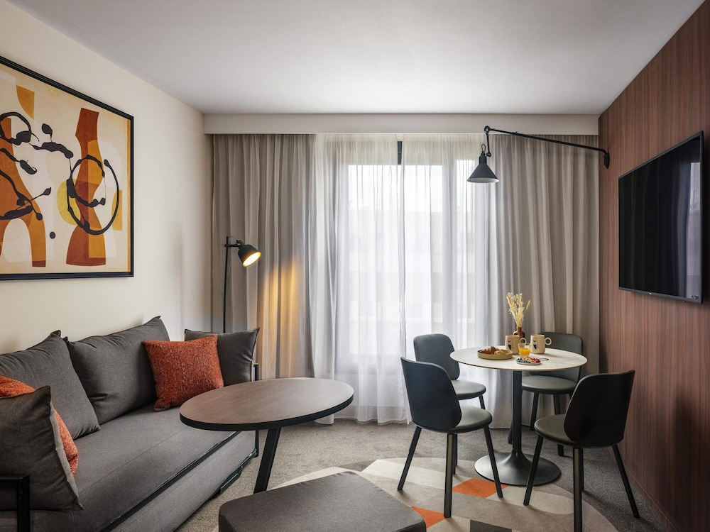 Novotel Paris Vaugirard Montparnasse — Hotel rooms in Paris, Ile-de-France