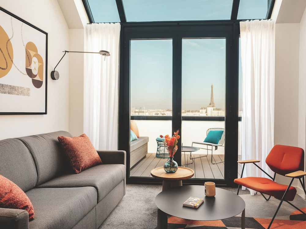Novotel Paris Vaugirard Montparnasse — Hotel rooms in Paris, Ile-de-France