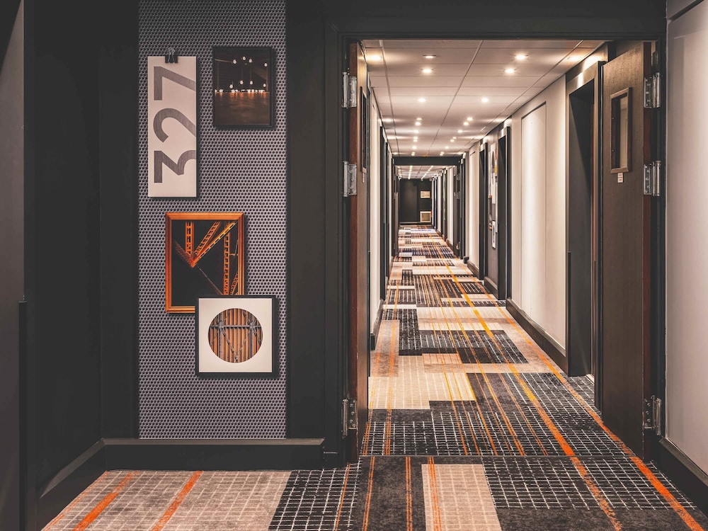Novotel Paris Vaugirard Montparnasse — Hotel building in Paris, Ile-de-France