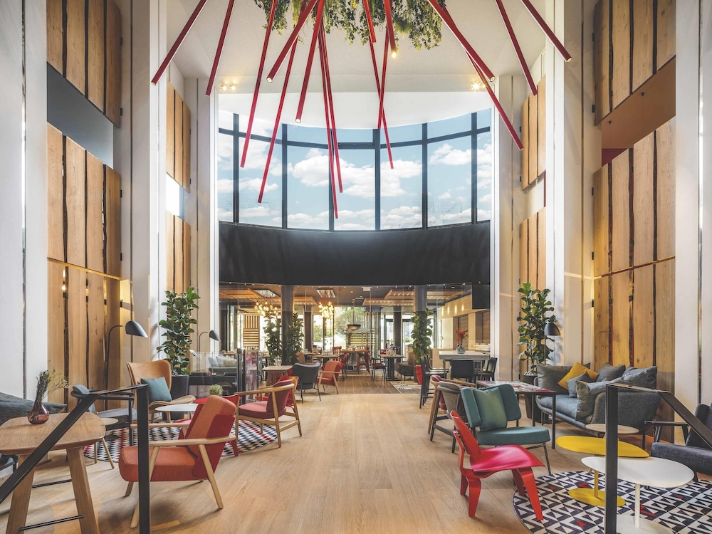 Novotel Paris Vaugirard Montparnasse — Restaurant & bars in Paris, Ile-de-France