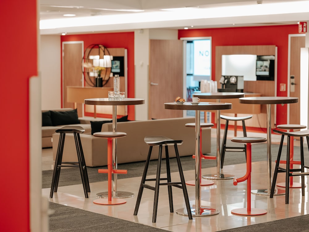 Novotel Paris Centre Tour Eiffel — Restaurant & bars in Paris, Ile-de-France