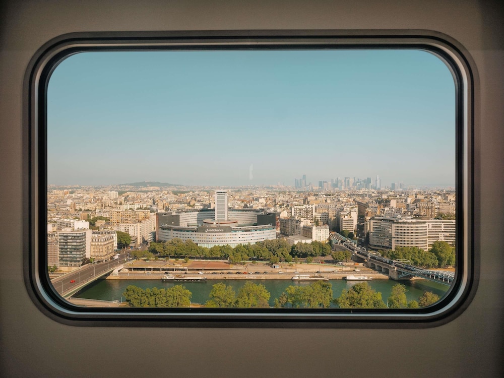 Novotel Paris Centre Tour Eiffel — Attractions in the area in Paris, Ile-de-France