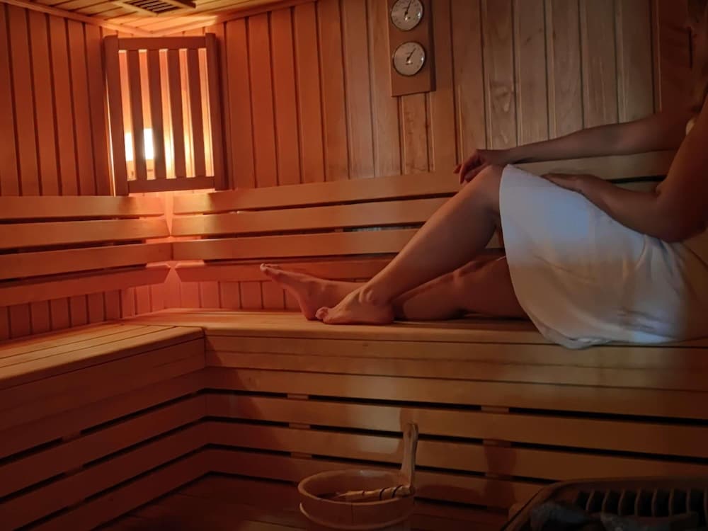 Novotel Paris Centre Tour Eiffel — Spa in Paris, Ile-de-France