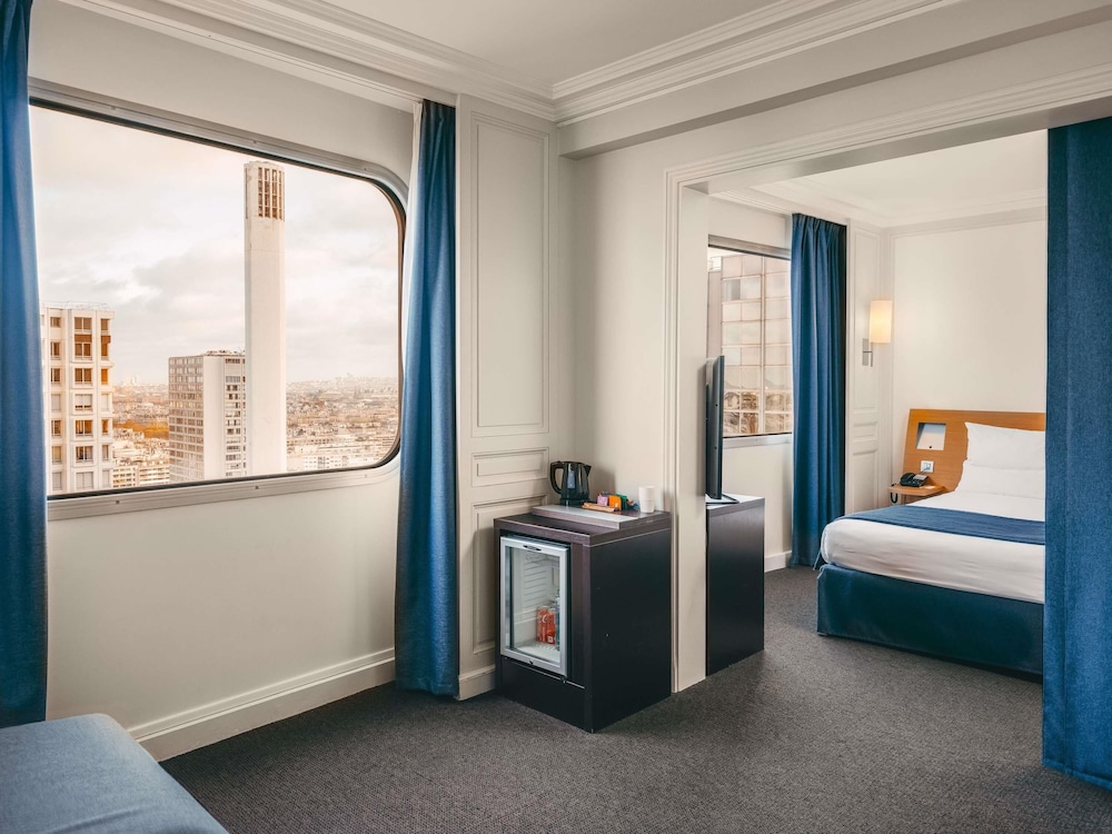 Novotel Paris Centre Tour Eiffel — Hotel rooms in Paris, Ile-de-France