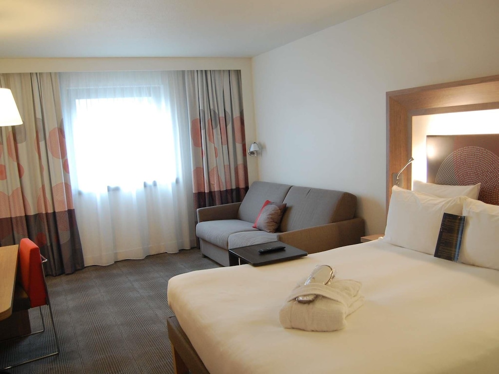 Novotel Paris Les Halles — Hotel rooms in Paris, Ile-de-France