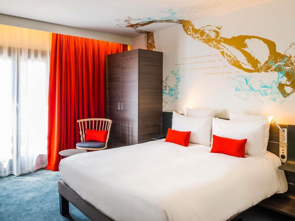Novotel Paris Les Halles — Hotel rooms in Paris, Ile-de-France
