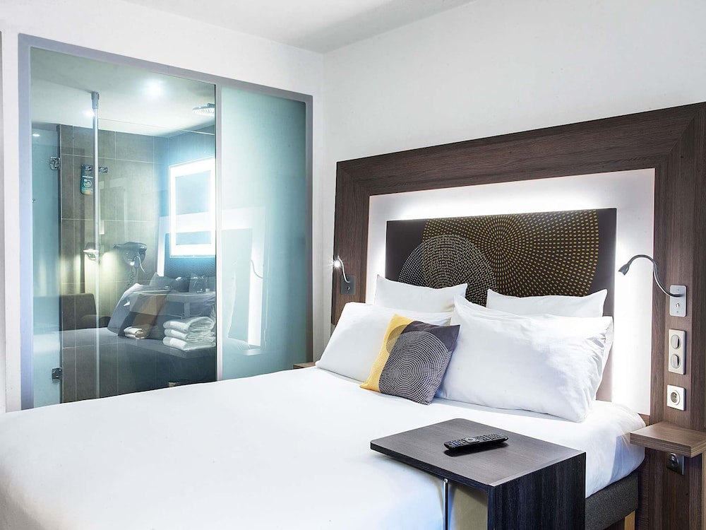 Novotel Paris Les Halles — Hotel rooms in Paris, Ile-de-France