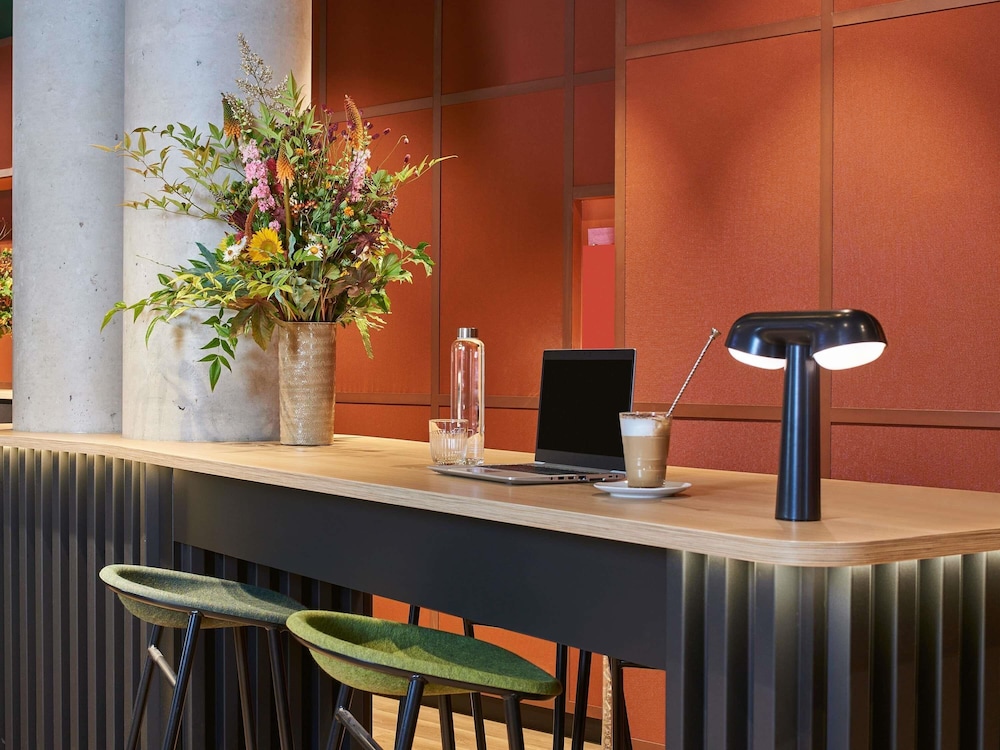 Novotel Paris Gare De Lyon — Restaurant & bars in Paris, Ile-de-France