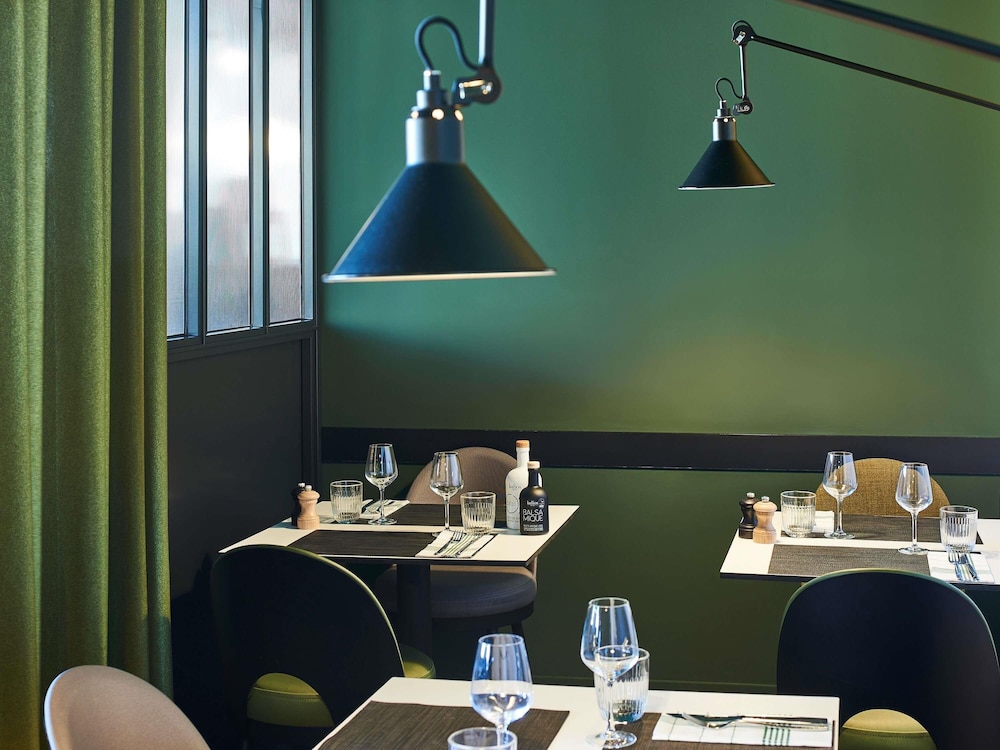 Novotel Paris Gare De Lyon — Restaurant & bars in Paris, Ile-de-France