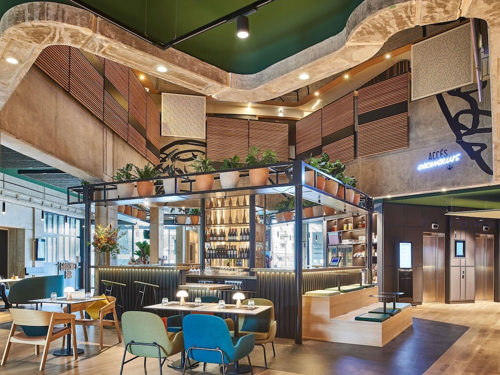 Novotel Paris Gare De Lyon — Restaurant & bars in Paris, Ile-de-France