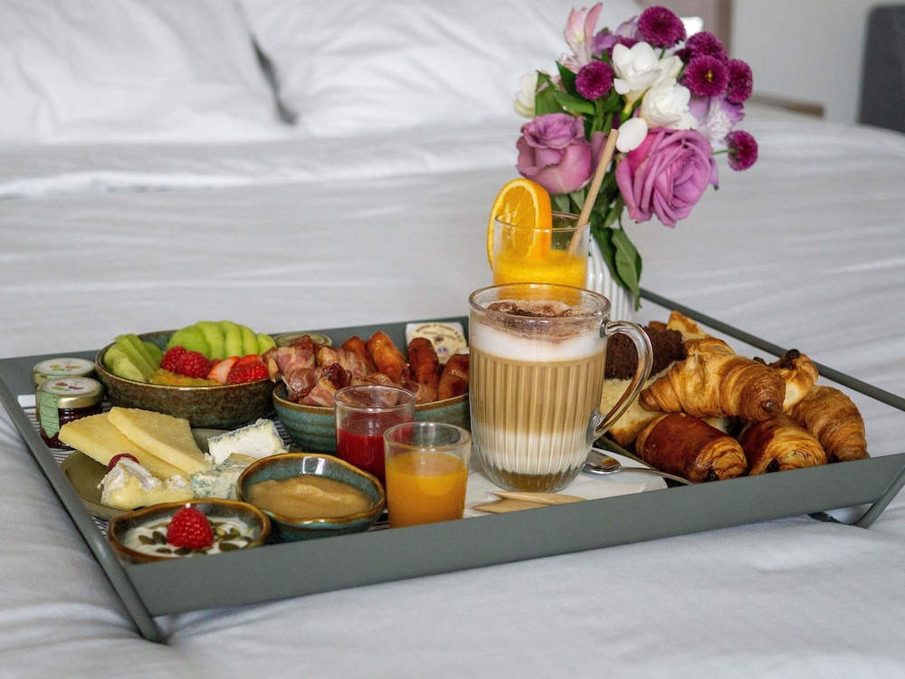 Novotel Paris Gare De Lyon — Hotel rooms in Paris, Ile-de-France