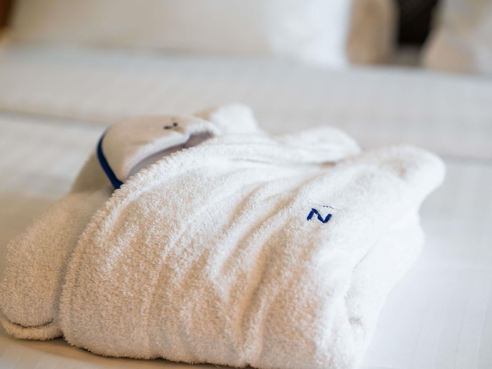 Novotel Paris Gare De Lyon — Hotel rooms in Paris, Ile-de-France