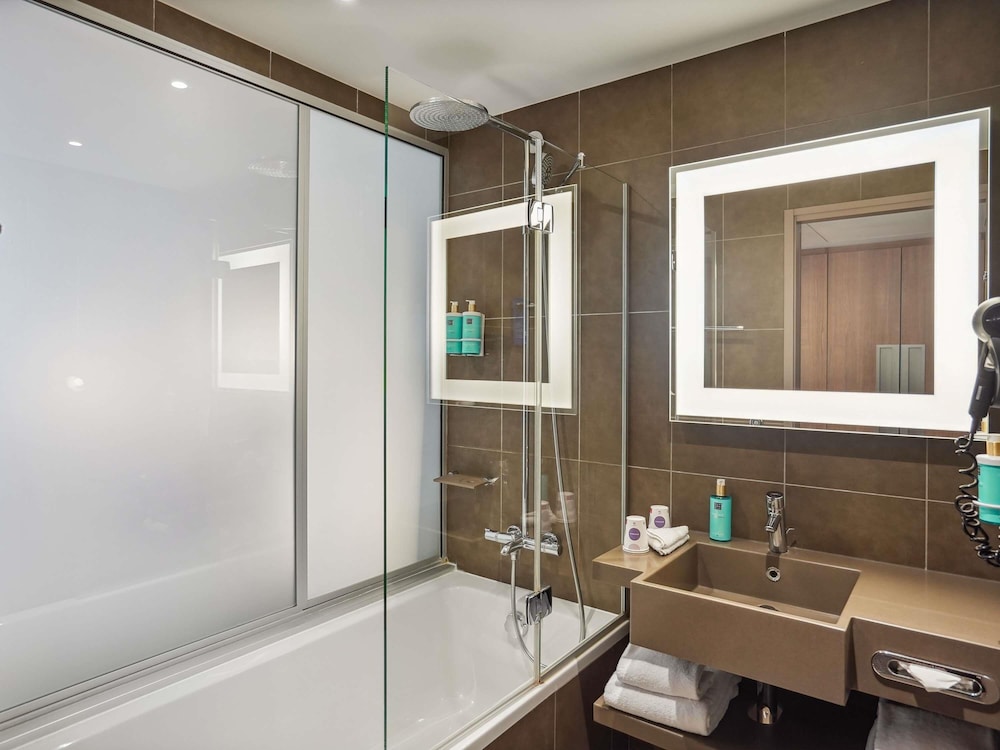 Novotel Paris Gare De Lyon — Hotel rooms in Paris, Ile-de-France