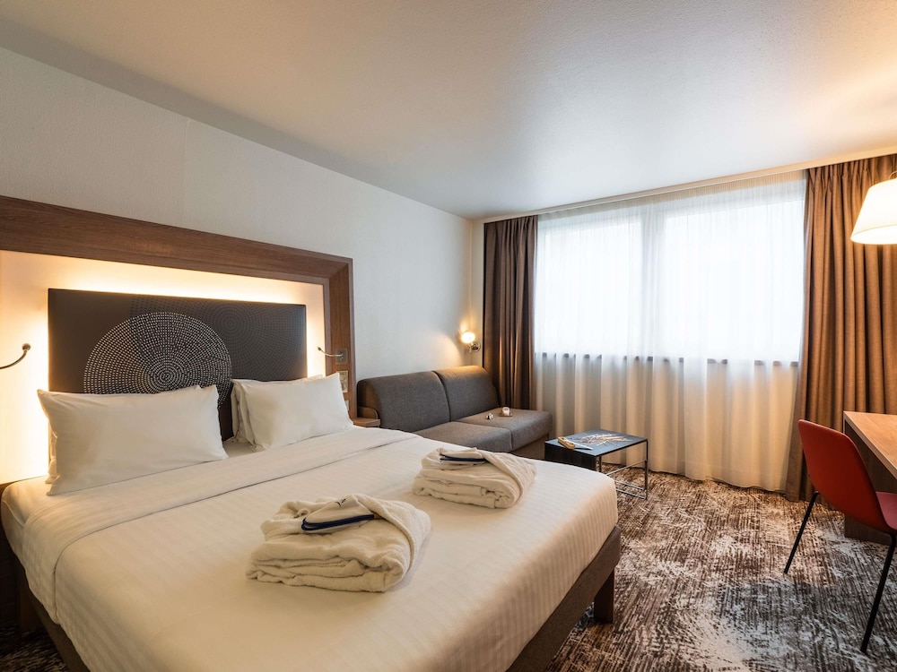 Novotel Paris Gare De Lyon — Hotel rooms in Paris, Ile-de-France