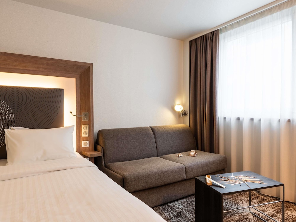 Novotel Paris Gare De Lyon — Hotel rooms in Paris, Ile-de-France