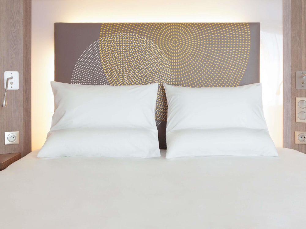 Novotel Paris Gare De Lyon — Hotel rooms in Paris, Ile-de-France