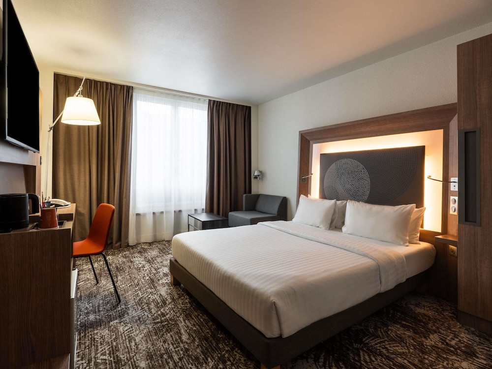 Novotel Paris Gare De Lyon — Hotel rooms in Paris, Ile-de-France