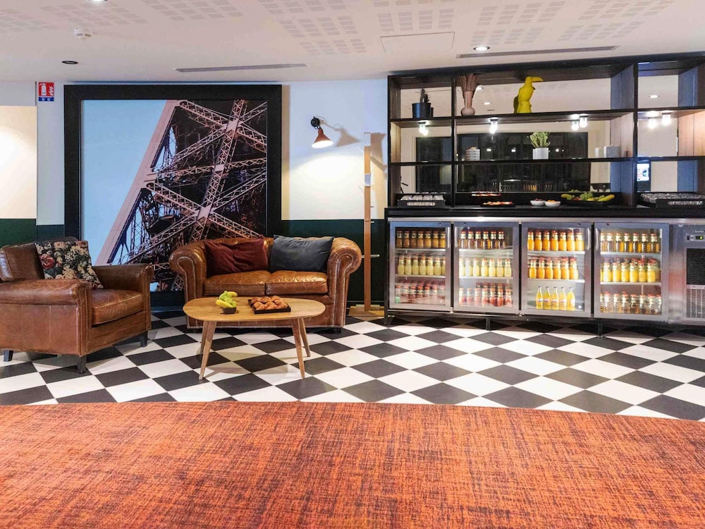 Mercure Paris Centre Tour Eiffel — Restaurant & bars in Paris, Ile-de-France