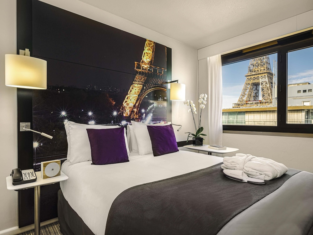 Mercure Paris Centre Tour Eiffel — Hotel rooms in Paris, Ile-de-France