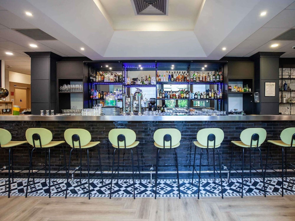 Mercure Paris Centre Tour Eiffel — Restaurant & bars in Paris, Ile-de-France