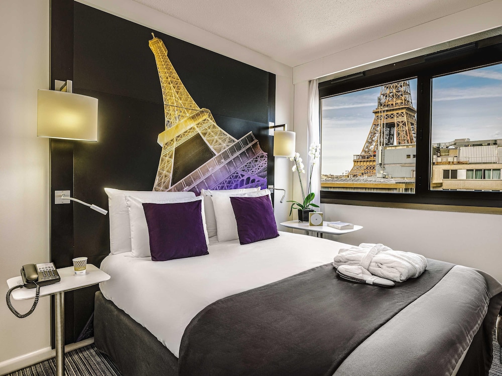 Mercure Paris Centre Tour Eiffel — Hotel rooms in Paris, Ile-de-France