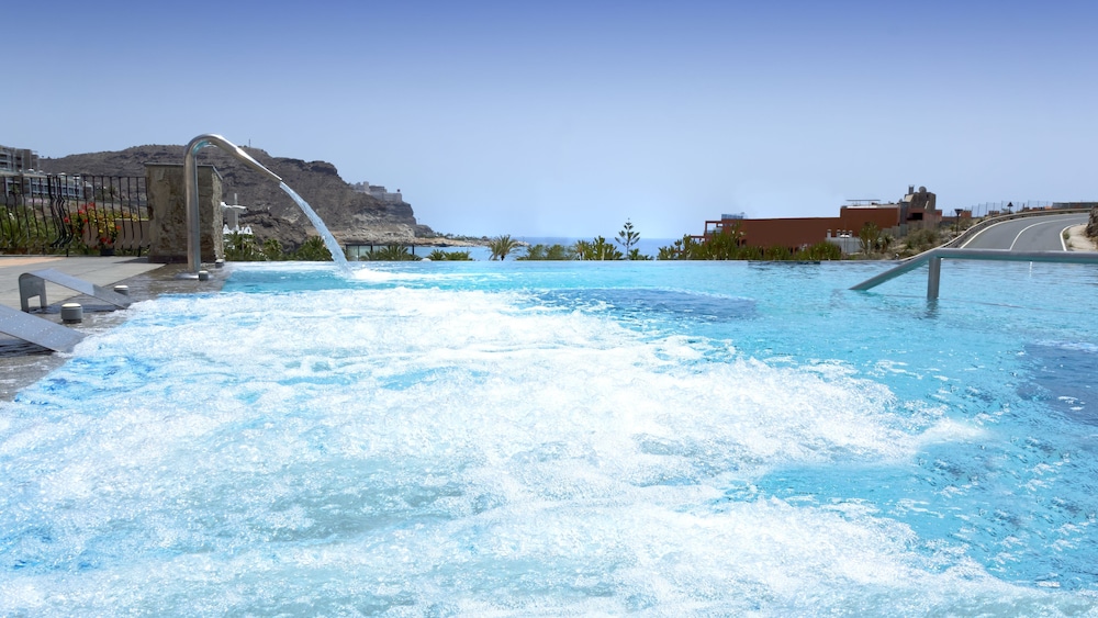Idyll Suites - Adults Only — Swimming pool in Puerto Rico, Canary Islands