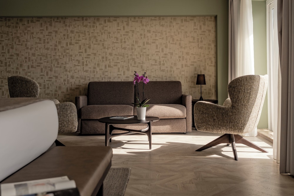 Waterfront — Hotel rooms in Sliema, Malta Island