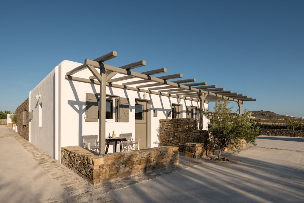 Olive Mykonos Villas — Restaurant & bars in Ano Mera, South Aegean
