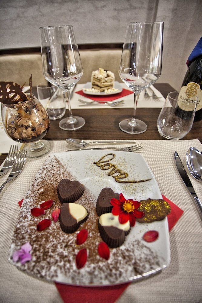 Hotel ACD Wellness & Spa — Restaurant & bars in Herceg Novi, Herceg Novi Municipality