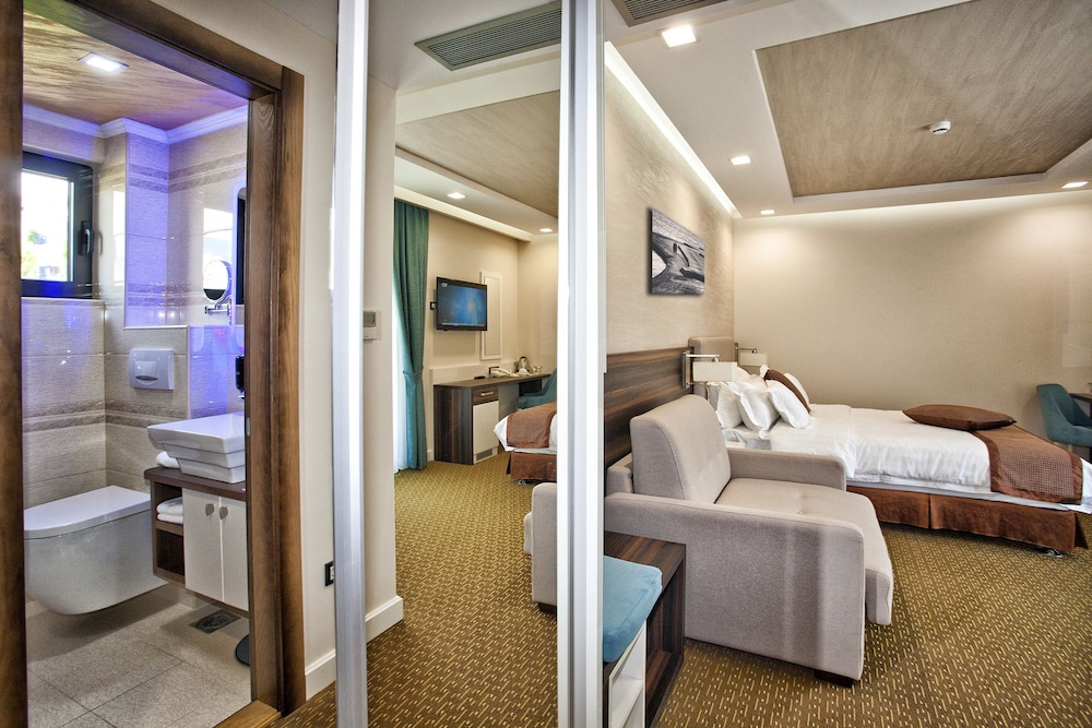 Hotel ACD Wellness & Spa — Hotel rooms in Herceg Novi, Herceg Novi Municipality