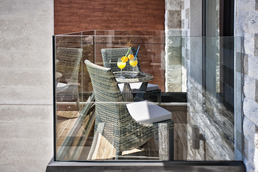 Hotel ACD Wellness & Spa — Hotel rooms in Herceg Novi, Herceg Novi Municipality