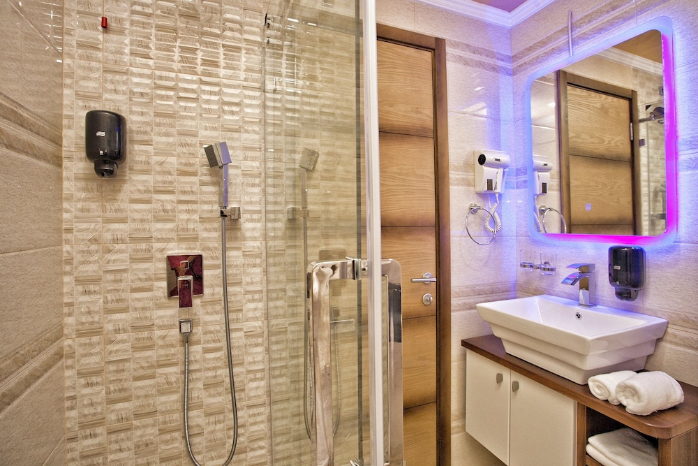 Hotel ACD Wellness & Spa — Hotel rooms in Herceg Novi, Herceg Novi Municipality