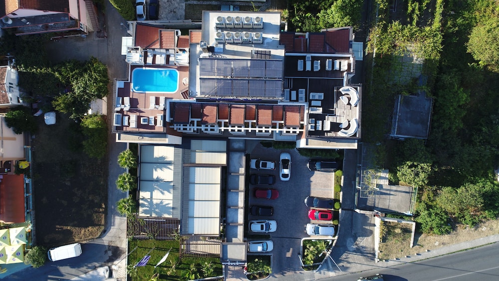 Hotel ACD Wellness & Spa — Hotel building in Herceg Novi, Herceg Novi Municipality