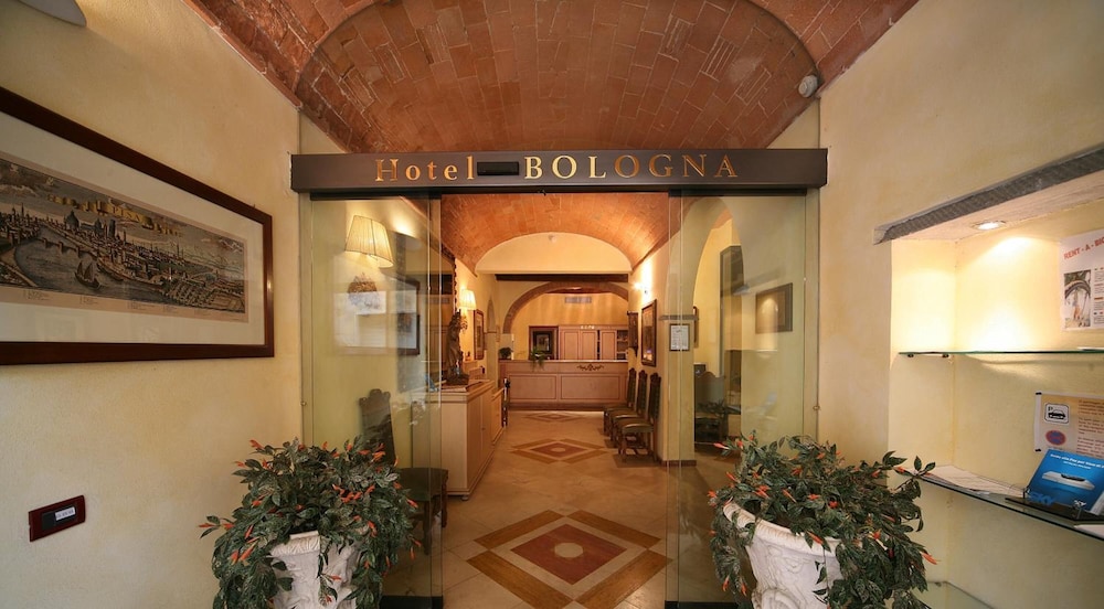 Hotel Bologna - zdjęcie 2