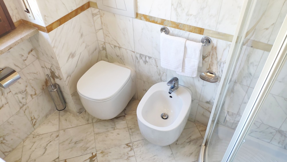 Grand Hotel Duomo — Hotel rooms in Pisa, Tuscany