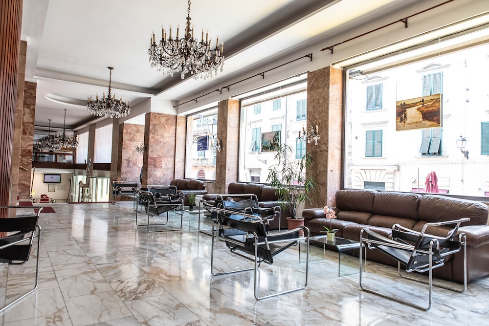 Grand Hotel Duomo — Hotel building in Pisa, Tuscany