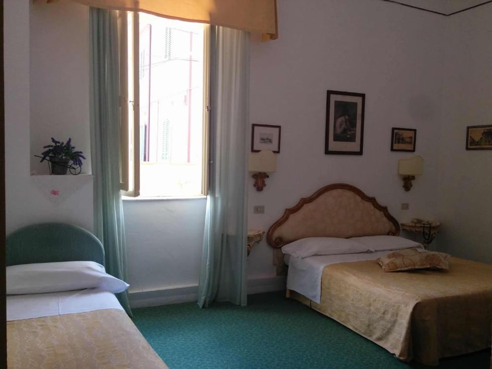 Hotel Villa Kinzica — Main photo in Pisa, Tuscany