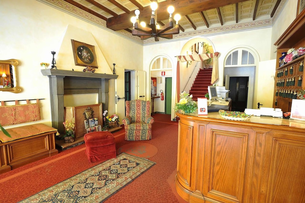 Hotel Villa Kinzica — Hotel building in Pisa, Tuscany