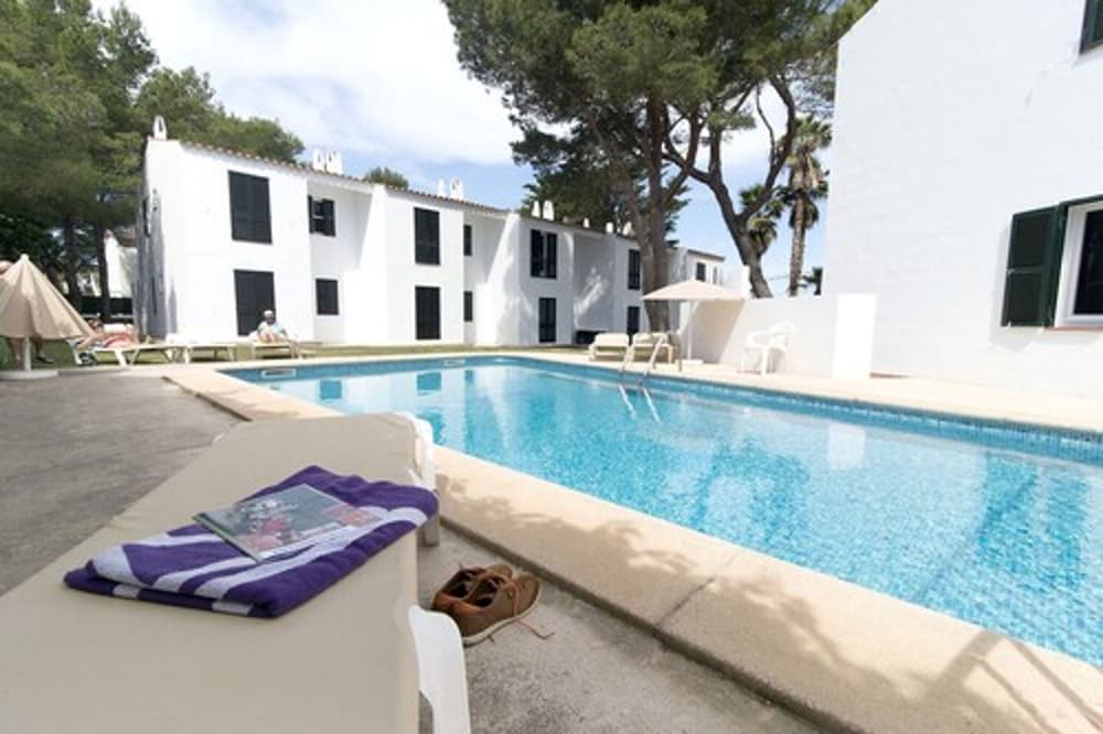 Apartamentos Cala Blanca — Swimming pool in Cala Blanca, Balearic Islands