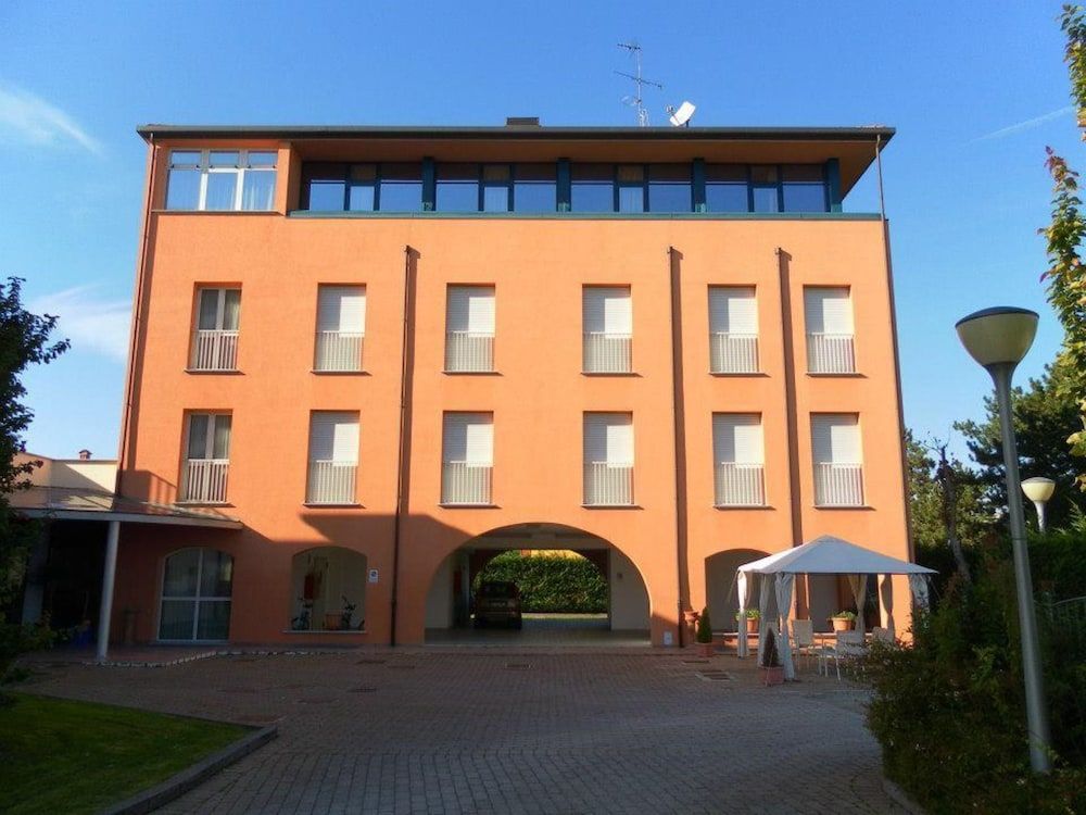 Bleis Hotel