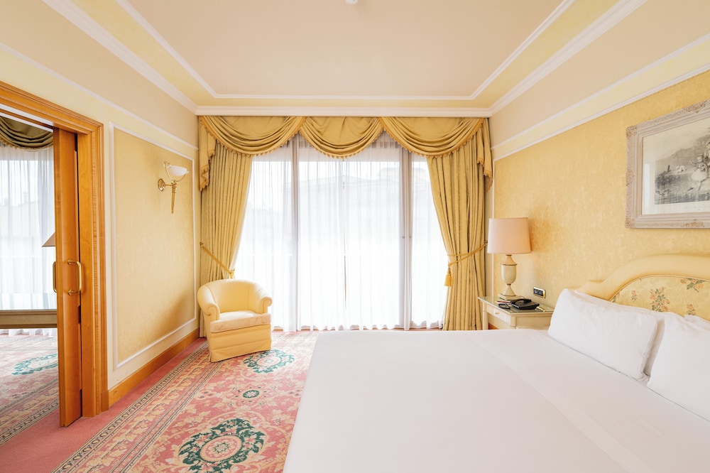 Royal Hotel Carlton - zdjęcie 5